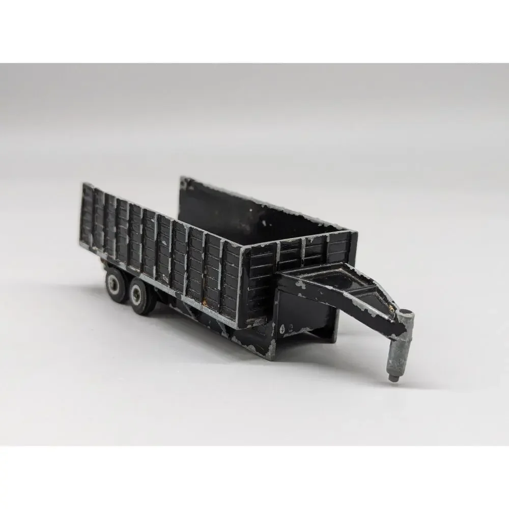 Ertl Farm Diecast Horse Trailer + Plastic Flatbed + Farm Animals Lot